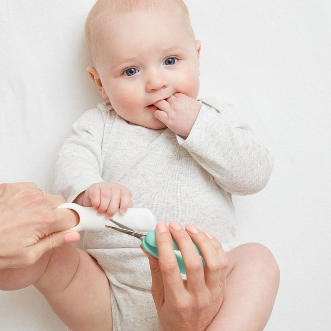 Frida Baby Škarje za nohte Easy Grip, 1 škarje