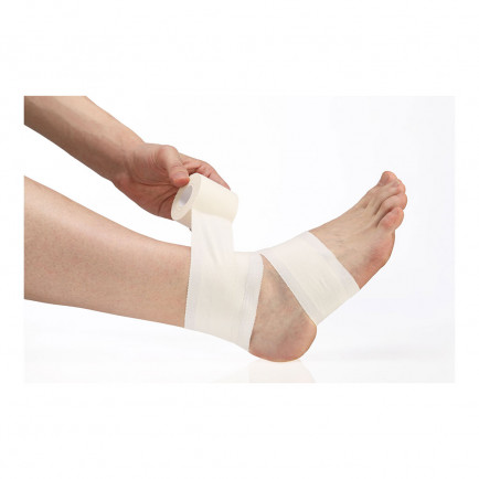 Mediblink M137 Bandažni trak (5 cm x 10 m), 1 kolut