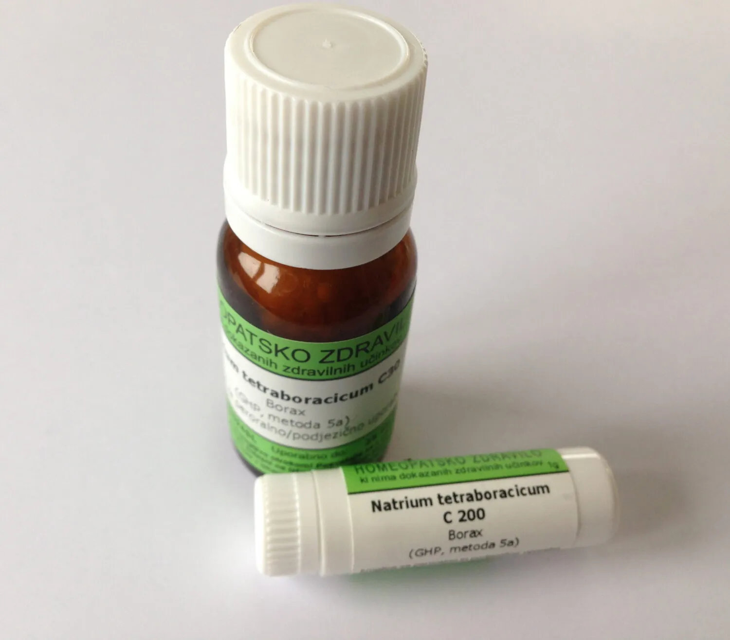 Natrium tetraboracicum C12 homeopatske kroglice, 1 g