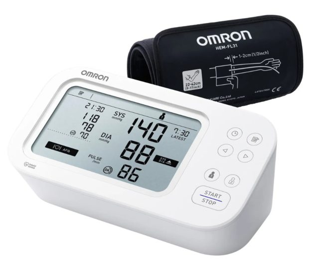Omron M6 Comfort AFib nadlaktni merilnik krvnega tlaka