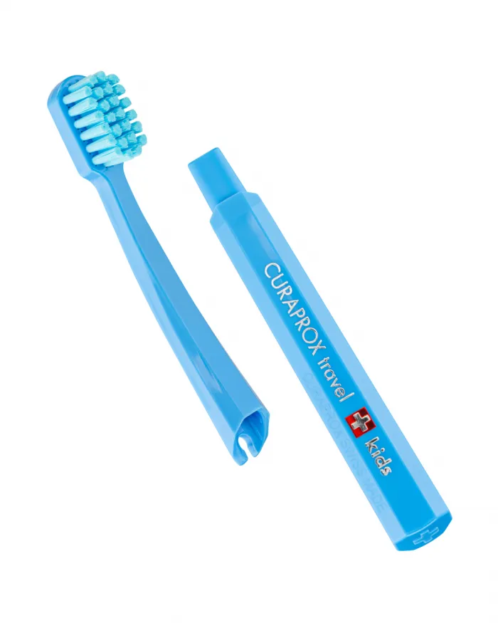 Curaprox potovalni set Kids – moder (6–12 let)