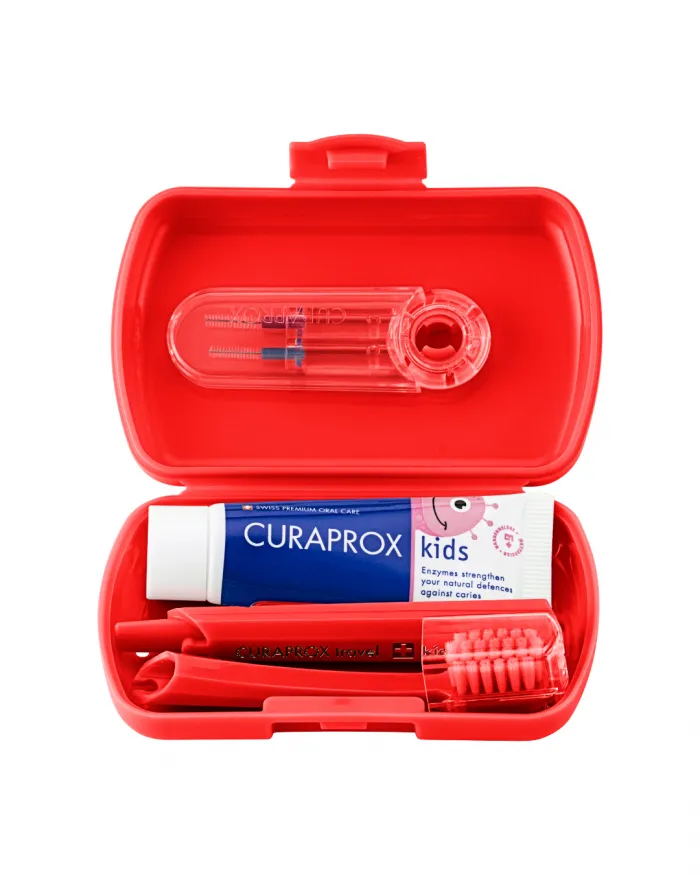 Curaprox potovalni set Kids – rdeč (6–12 let)