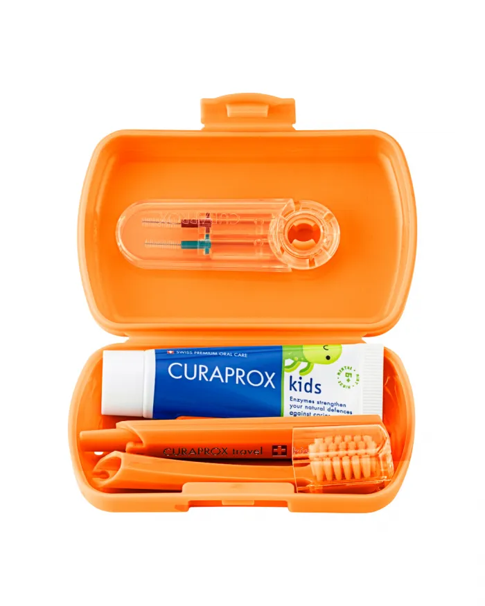 Curaprox potovalni set Kids – oranžen (6–12 let)