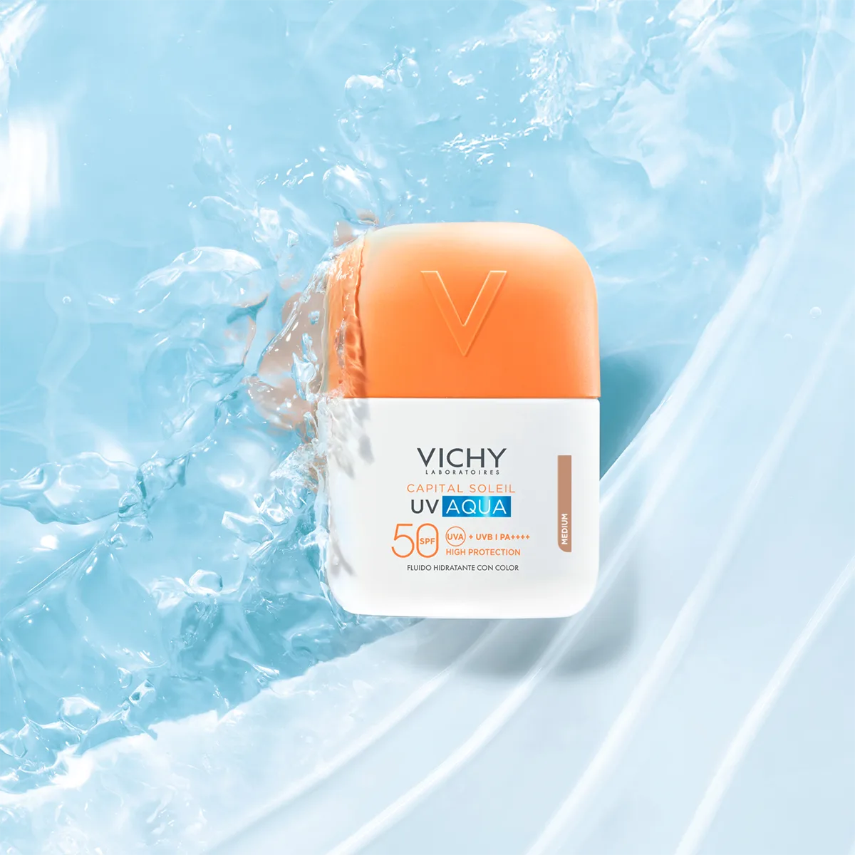 Vichy Capital Soleil UV-Aqua tonirani vlažilni fluid ZF 50 medium, 50 ml