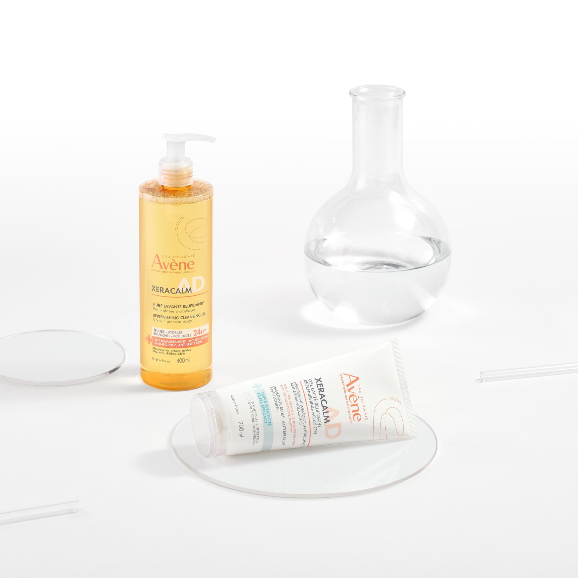 Avène XeraCalm A.D mlečni gel za obnovo lipidov, 200 ml
