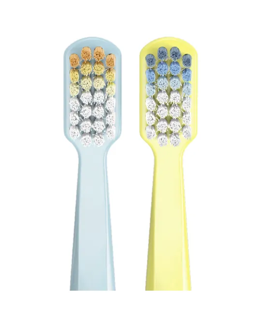 Curaprox otroška zobna ščetka 32 Teeth Edition 2026 Ultra Soft, 4–12 let, 2 ščetki